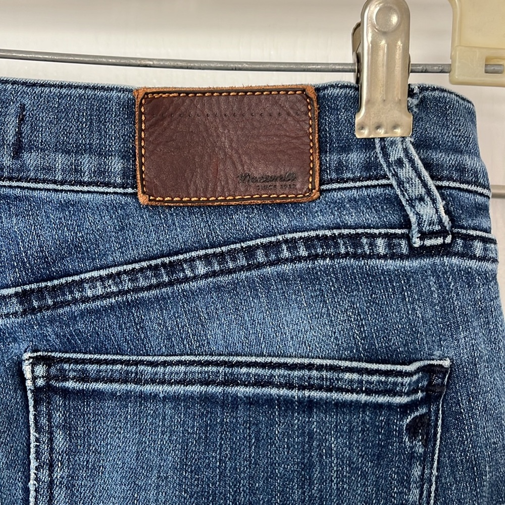 Madewell Cropped Jeans with Zippers - Picture 6 of 10